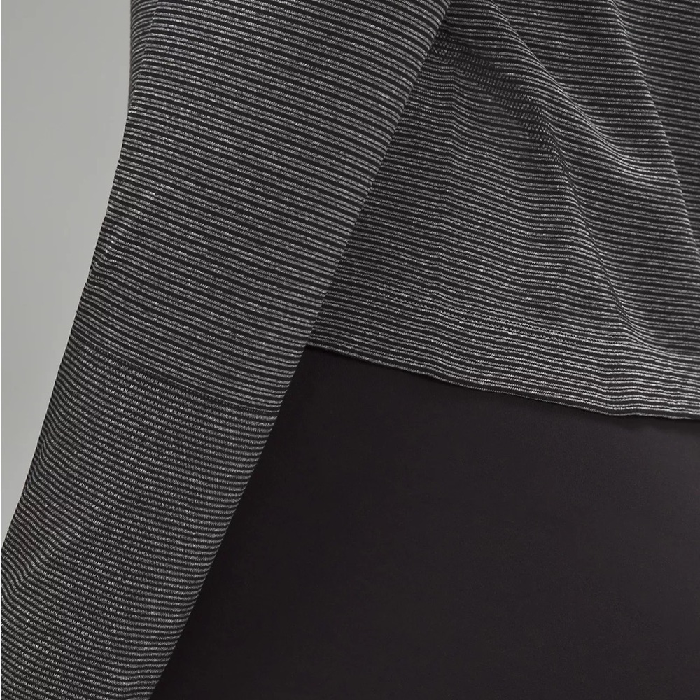 Swiftly Tech Long-Sleeve Shirt 2.0 Waist Length - Picture 6 of 11